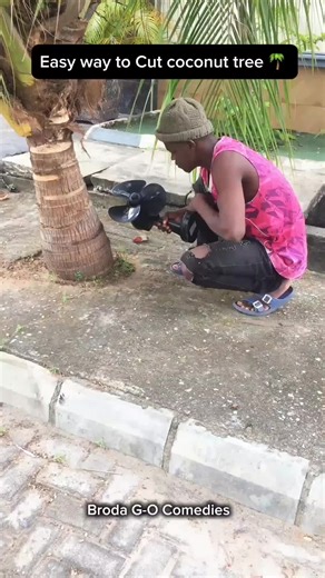 how to Cut tree 🌴 so easily 😂😂