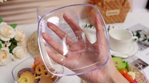 Lallisa 24 Pcs Clear Acrylic Serving Bowls Plastic 16 oz Square Party Snack or Salad Bowl Disposable Plastic Party Bowls for Weddings Baby Shower Buffet Party Snack Chips Candy or Salad
