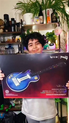 Najmehbeauty on Instagram‎: "This might be the best gaming guitar we've ever received This professional model is cracked and works on PC PlayStation 3 4 5 Nintendo Switch Android and Apple phones Plus it's full featured, you can split it in half to fit in the back top for easy storage. strum or one click because this one has haptic feedback which is recommendable and of course you also have your left and right joysticks on the front and then as a last trick the lights are adjustable I like it so