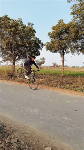 Stoppie 😱 #shorts #shortsfeed #trending #cycle