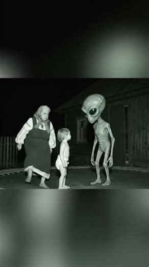 A late night trampoline party with an unexpected guest! 🎉