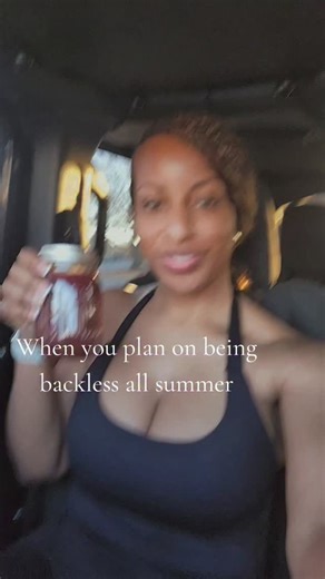 Shwand W. | Backless Summer! Preworkout drink is 1/2 Beet Kale 1 Orange 2Apples Pineapples 1 Cucumber 1 Lemon 1 inch of ginger 1 inch of turmeric I... | Instagram