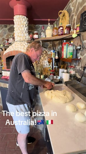 Traditional Italian Pizza Recipe from Nonno