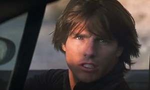 Mission Impossible 2 : quand Tom Cruise se la joue James Bond - CinéSérie
