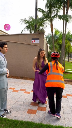 Prom disaster averted by quick-thinking delivery courier | Fabiosa Better World