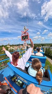Let's go ride with Pegasus 🦄 Parc Astérix #ParcAsterix #asterixeobelix #asterixandobelix #pegaseexpress #pegasus #rollercoaster #achterbahn #themepark #Paris #thrillsandfood #insta360 | Thrills and Food