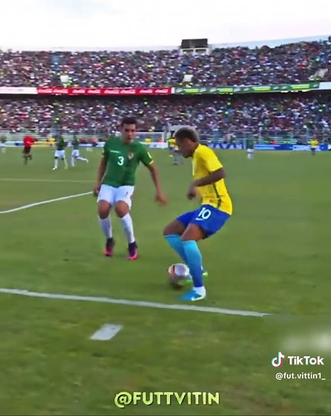 Neymar rare skills at Brazil 💀🔥 #neymar #football #edit #viral