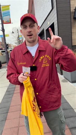 We’ve got exclusive GOLD OUT shirts for the Iowa State vs Houston game. Get them from the @isubookstore. Also good job, @ryanhammer9 you got it👏👏👏 | Homefield Apparel