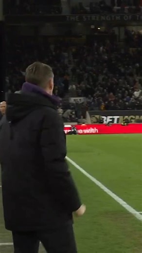 ABSOLUTE SCENES AT MOLINEUX 😲🐺 Wolves defeat defending champions Liverpool with a late winner 💥 | TNT Sports Football