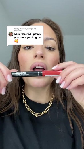 The perfect #redlip brought to you by @ashleygraham and the #Revlon Matte Lite Crayon ♥️ #relips #redlipstick #lipstick #lipsticktutorial #lipstickhack #lipcrayon #makeuphacks #makeuphack