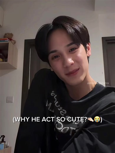 java and his crush, when swensurf said his crush start from J, here Java to the point saying swensurf is his crush, GO BABY GO SAVE YOUR MAN😭 #surfjava #swensurf #javabh #muteluvlovemeifyouswear @Surf Surf @java