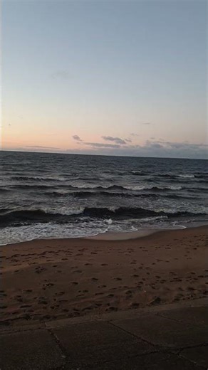 A Sunset Path You’ll Want to Walk Again