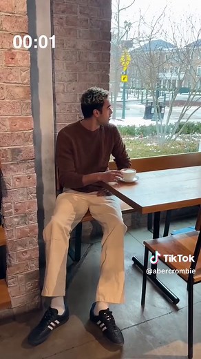 Our Abercrombie denim expert, Maazin, sums up our new Baggy Jeans perfectly. Stay tuned to see what pair we're launching next week. #abercrombie #abercrombiejeans #newabercrombie #newabercrombiejeans #baggyjeans #baggyfitjeans #fyp #mensoutfits #abercrombiemens #viral #abercrombiedenim