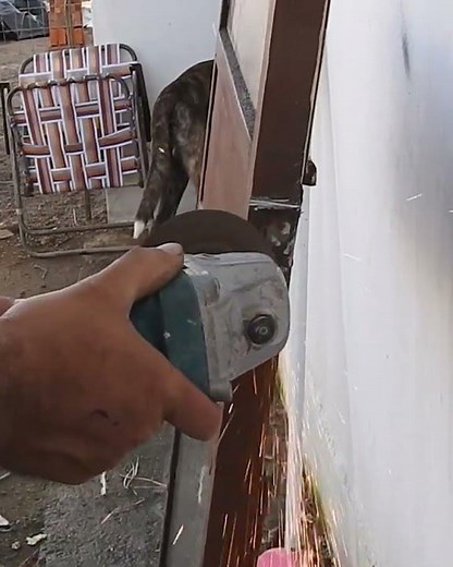 🚪 How to Change the Opening Direction of a Door #construction #diy #construction #savings