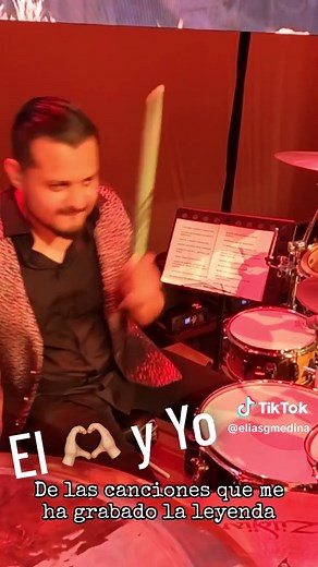 Elías Medina: Concierto en Pabellón con Éxitos de Cumbia