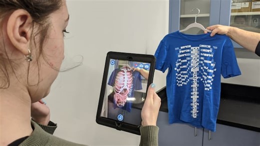 Catholic high schools phasing out traditional animal dissections using 'modern virtual technology'