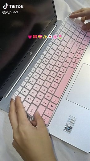 Laptop Keyboard Cover HP ACER #foryou #fyp #4u #laptopkeyboardcover #keyboardprotector #keyboardcover #coquette #gradiant #pink #hp #acer