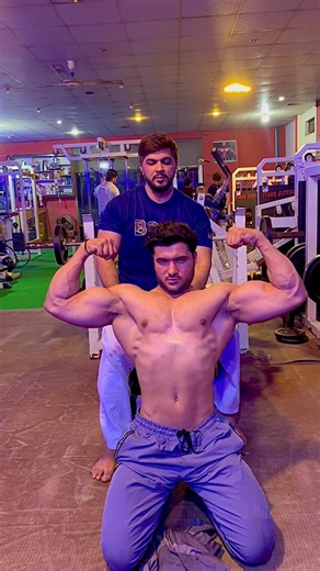 Gaining💪 biceps #motivation #bodybuilding #fitnessmotivation #gym #shortvideo #shorts