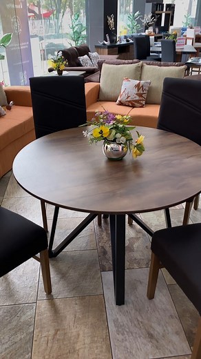 ¿Nueva casa o depa? Amuebla con nosotros al mejor precio🤩🪑💯 adquiere este antecomedor redondo de 4 sillas ideal para espacios pequeños... solo en Muebles Troncoso!!! | Muebles Troncoso Oficial