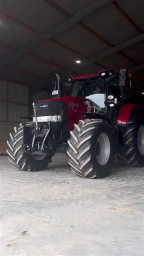 Farmer Steeve 🤠😎🐂🚜 (@stevieclerkin)’s videos with ALIEN FLAME (Extended Version) - shometyle