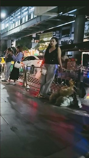 Bangkok Nightlife 🌙 Infront of Thermae cafe | Which Street Is the Best?