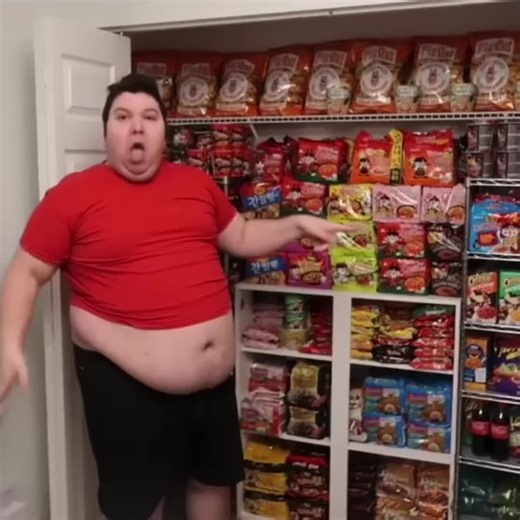 This trend has been frying me and I haven’t seen anybody do them yet, I miss this era of YouTube so bad, i know it was fake but it was entertaining #nikocadoavocado #fypシ゚viral #ithinkimgonnadieinthishousememe #nikocado #foryoupage