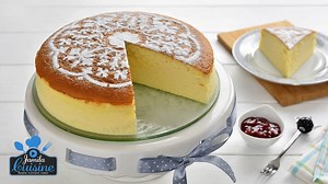 132K views · 1.8K reactions | Cheesecake japonez, o reteta pe care mi-ati tot cerut-o, este gata pentru voi, intr-o varianta video realizata pas cu pas https://jamila.ro/2l52AZT. Este incredibil de pufos, aromat si absolut delicios servit cu dulceata acrisoara.  Reteta video completa aici: ➡️ https://jamila.ro/cheesecake-japonez | JamilaCuisine | Facebook