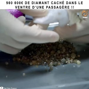 5.7M views · 11K shares | Jusqu’où peut on aller pour dissimuler un trésor ? Découvrez dans cette vidéo comment une femme a transporté des diamants dans son ventre. | IDAWO | Facebook