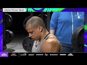 Tyler1 hits a new bench PR (425 lbs)