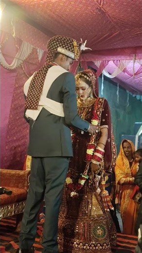Mere Hath Me Tera Hath Ho ♥️♥️ Cute Couple Wedding 💍#viral #song #wedding #shortsfeed