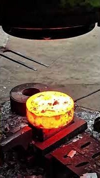 Red Hot Molten Metal Crafting!🔥 #shorts #ironmaker