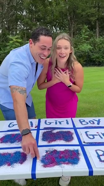 A Beautiful and Creative Gender Reveal Moment