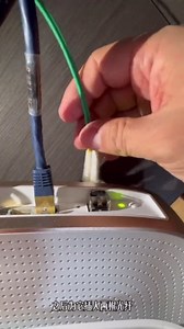 路由器、交换机上的SFP、SFP+口光模块、猫棒、电口模块应如何插拔呢？