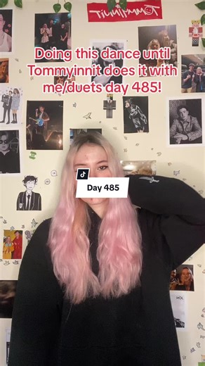 Dance Challenge: Day 485 with Tommyinnit