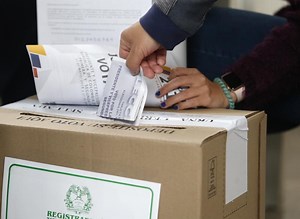 Colombia votes in polarised election putting peace, economy at stake