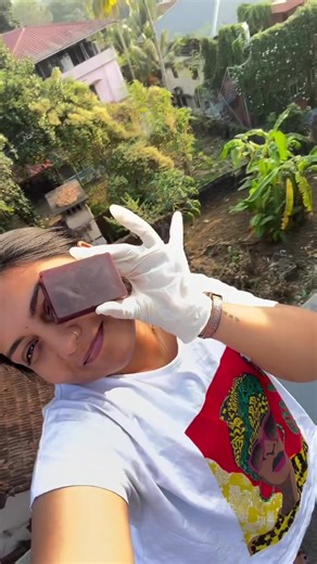 Natural Skin Whitening Soap with Manjistha and Goat Milk