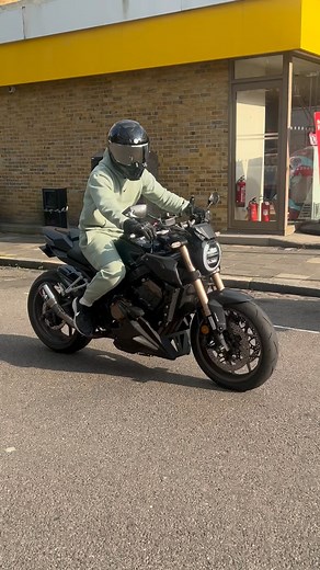 51K views · 5.3K reactions | Honda CB650R  Check my links in bio for exclusive discounts❗️ #bike #motorcycle #cb650r #biker #instagood #reels #viral #bike #honda | TylerandLucy | Facebook