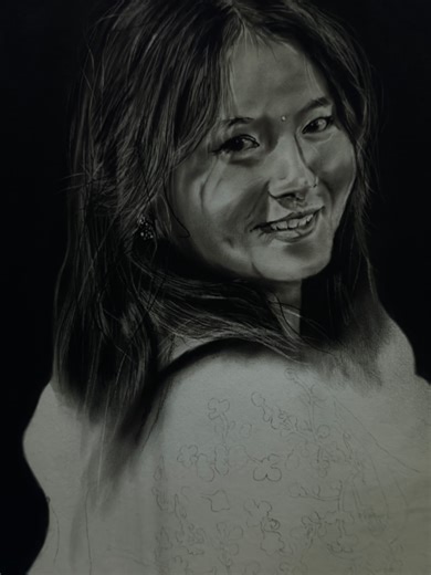 Turning white paper into a girl portrait #realistic #art #sketch #drawing #fyp