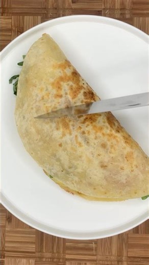 Breakfast Wrap! Easy Cheesy Egg Wrap