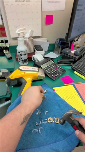 Gold Extraction: Breaking Plastic for 18K Gold#gold #pawnshop #fypシ゚viral #fyp #viral #viralvideo