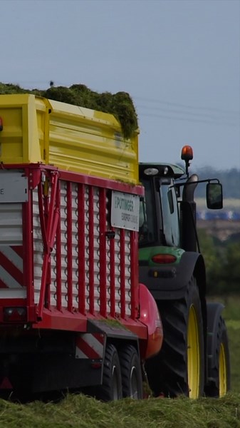Wagon Grass #silage #silage2021 #agri #agriculture #farming #grassmen #timneyruralphotography