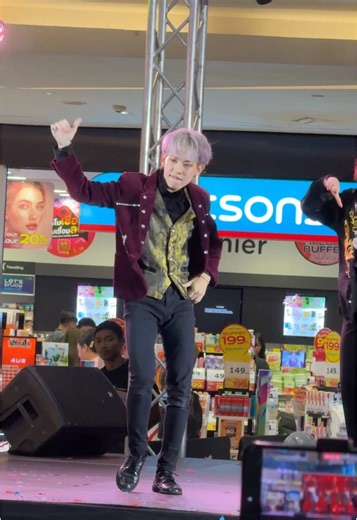 BTS 'Fire' Cover Dance at Esplanade Summer 2025