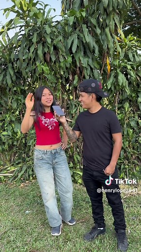 Amelia y su novio Henry: Revelaciones y Conflictos