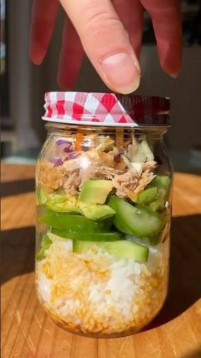 Spicy Tuna Sushi in a jar? Yes please 🥢 #sushi #lunch #shorts