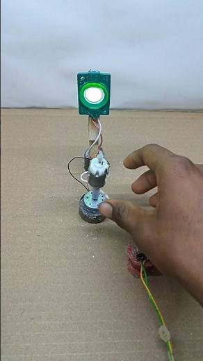 Turning a DC Motor into an Electric Generator! 🤯