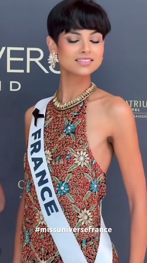 5K reactions · 51 shares | Wow so pretty Miss Universe France Eve Gilles @evegillesoff #missuniversefrance #evegillesoff #belle_lustre #bellelustre_ #bell3lustr3 | Belle Lustre Pageant Camp | Facebook