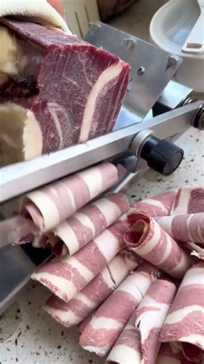 how to cut frozen beef #shortvideo