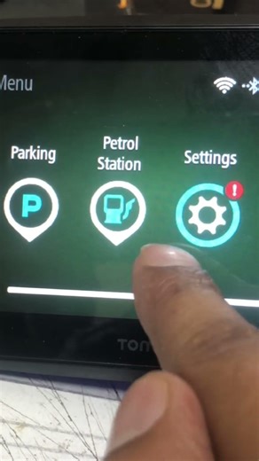 TomTom Touch Control Nevigation System | US Gadgets