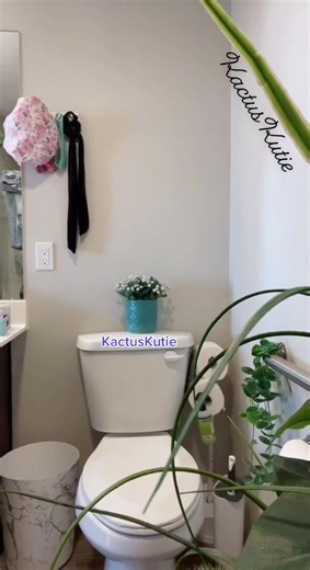 u know what’s about 2 go down ✨