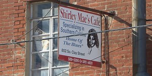 ‘It’s the love she had for people’: Funeral held for iconic Smoketown restaurant owner Shirley Mae Beard